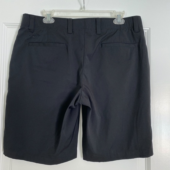 Callaway Black Golf Shorts - 34 - Picture 2 of 4